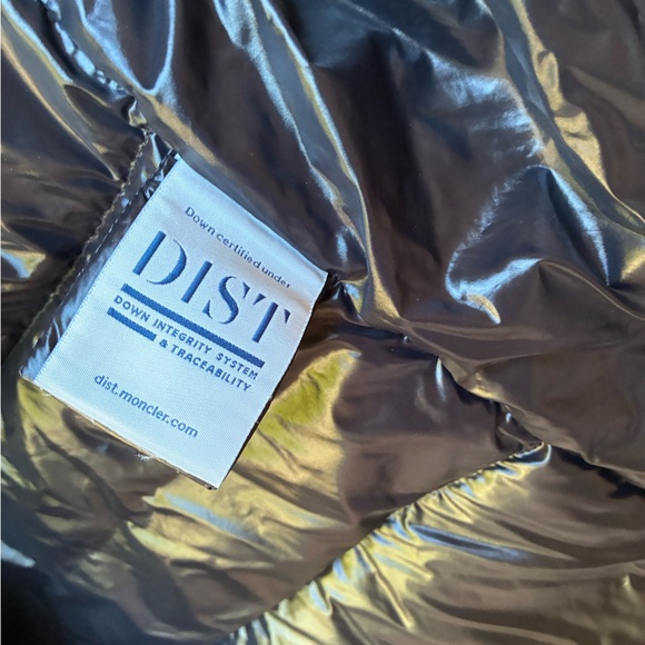 ‼️Moncler‼️ Ghany Down Vest.
Size 1. - Picture 11 of 16